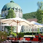 Klostermeisterhaus Санкт-Блазиен