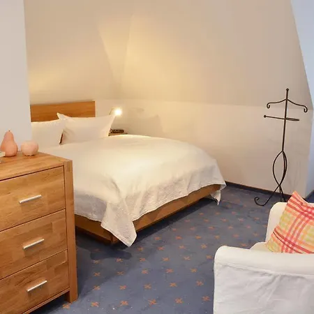 Hotel Klostermeisterhaus 3*