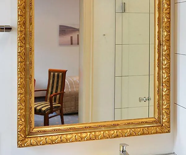 Klostermeisterhaus Hotel 3*